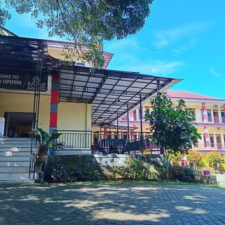 Bayak Hotel Bumdes Cipayung & Resort Ciguntur 外观 照片